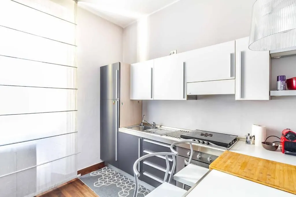 Domusmi Sempione-95 Apartment Milan 0*,